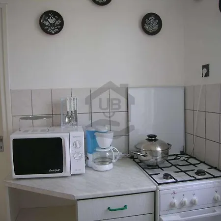 Juci Nyaralohaz Διαμέρισμα Balatonkeresztúr