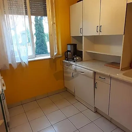 Juci Nyaralohaz Apartament Balatonkeresztúr